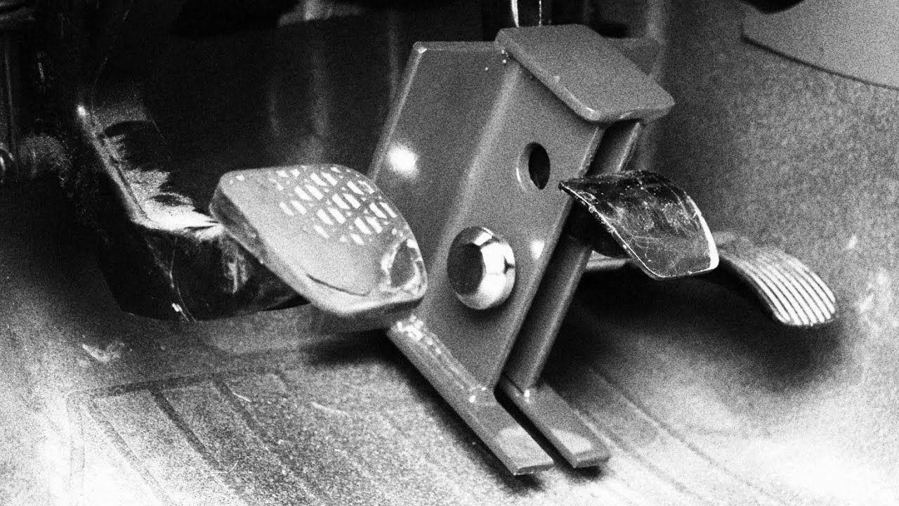We fabricate pedal locks for your cars so as the way of secure your cars which anti theft products